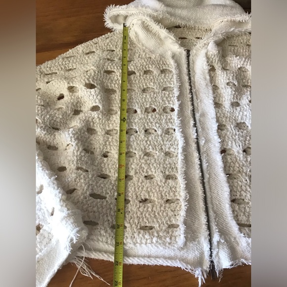 SOLD ππΌFree People zip hoodie knit like new - Picture 7 of 10